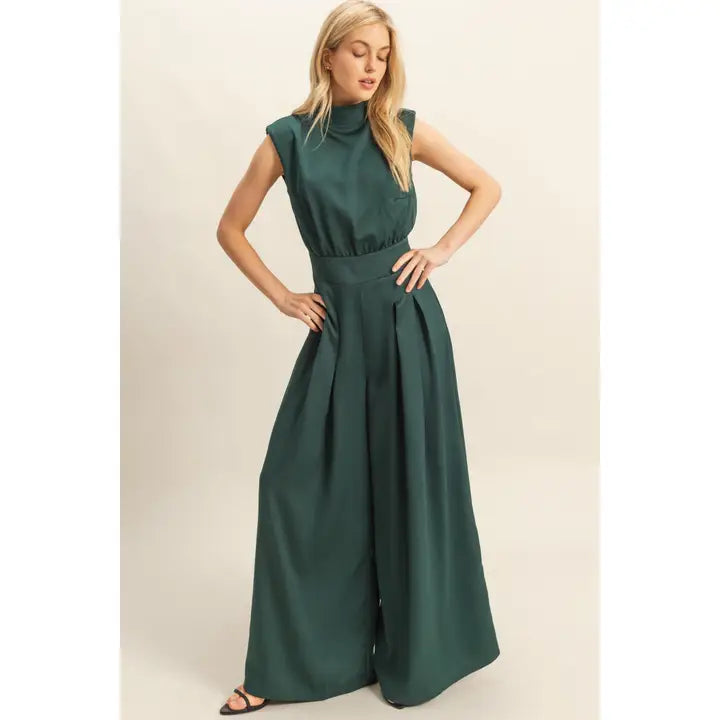Elegant Sleeveless Jumpsuit with Wide-Leg Design